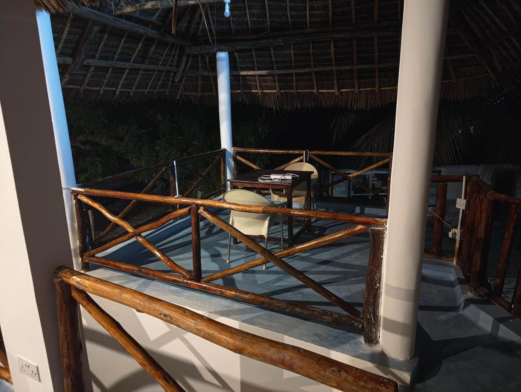 Zanzi Beach Hotel 눙귀 외부 사진