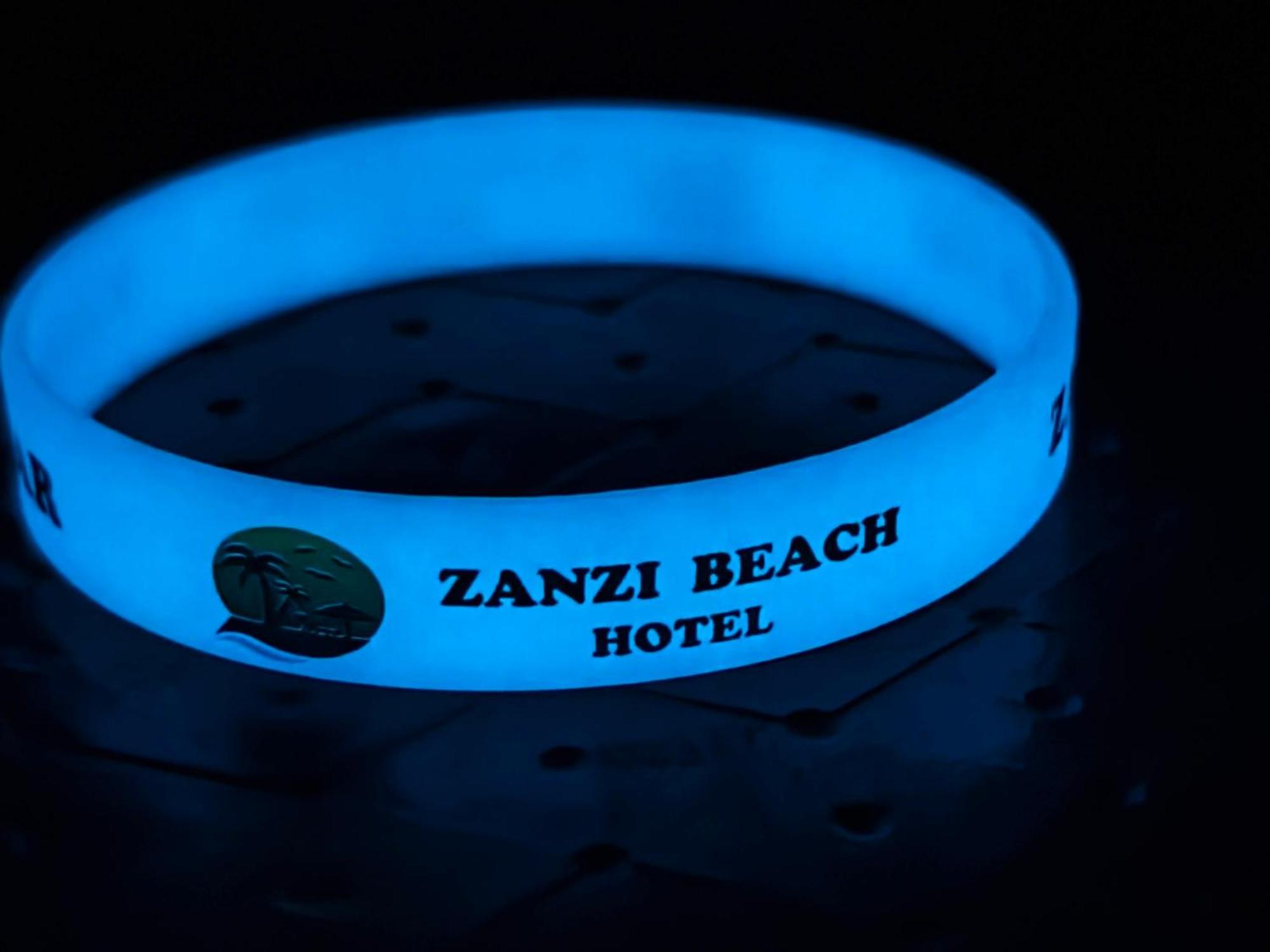 Zanzi Beach Hotel 눙귀 외부 사진